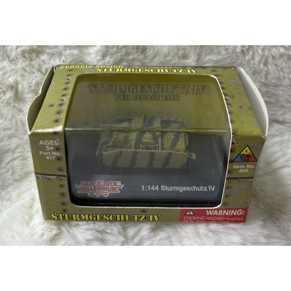 WWII Tank 1/144 Sturmgeschultz IV Classic Armor.  New! - Picture 2 of 6